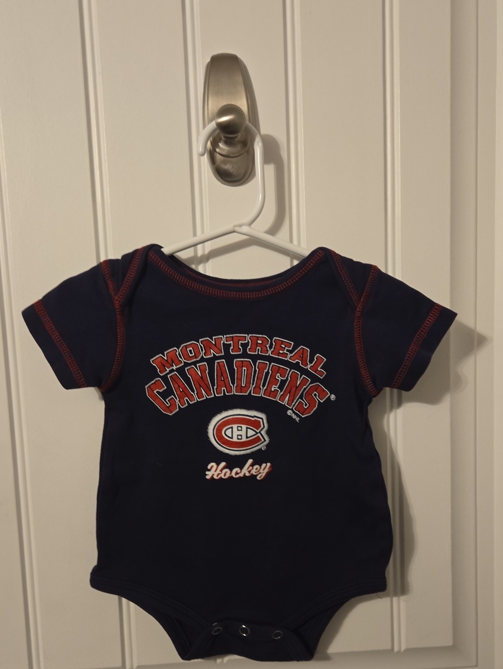 NHL Montreal Canadiens Navy Short Sleeve Baby Bodysuit with Red Accent